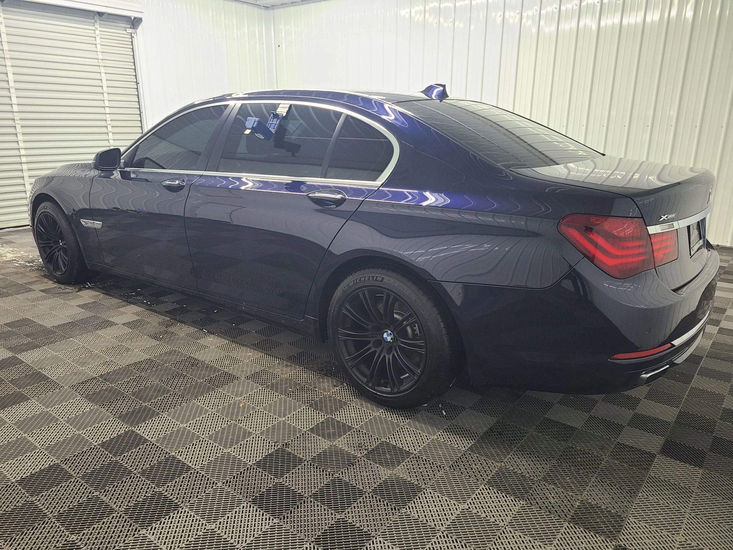Used 2014 BMW 740Li image 9