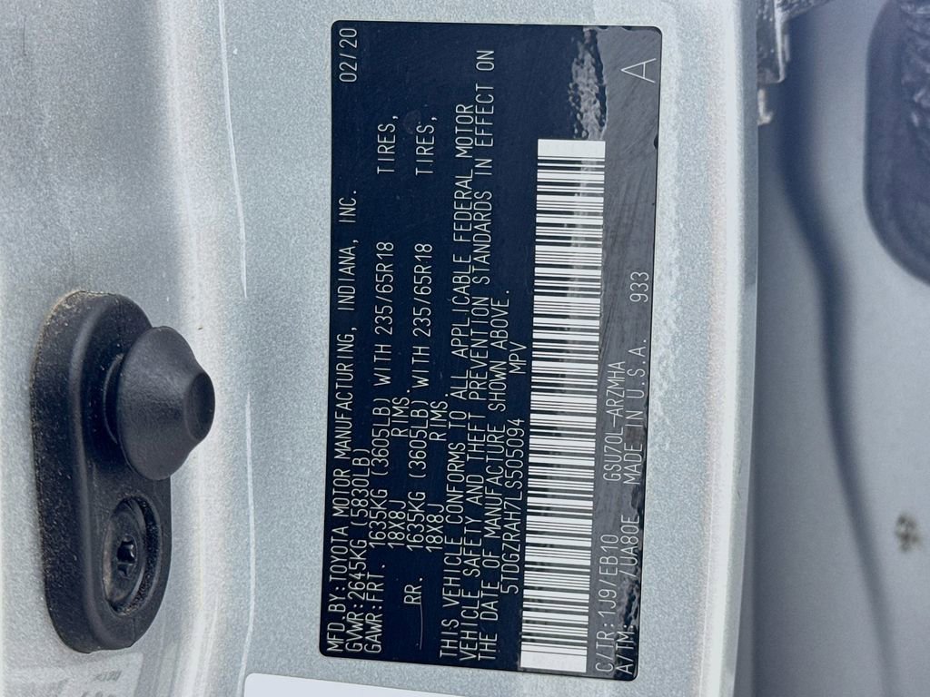 Used 2020 Toyota Highlander XLE FWD image 42