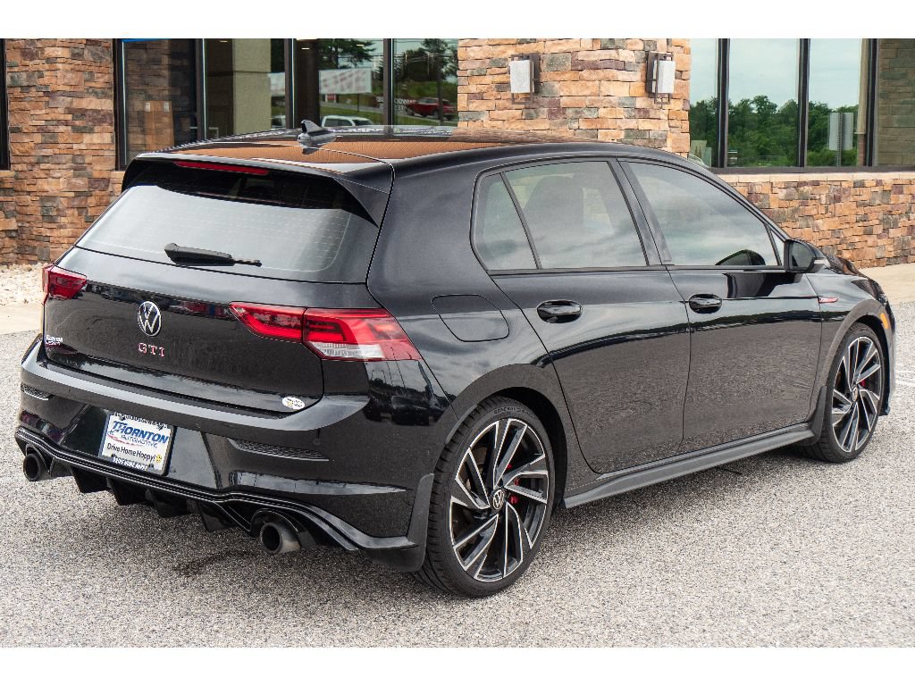 Used 2022 Volkswagen GTI Autobahn FWD image 3