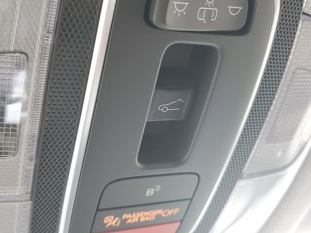 New 2026 Hyundai Elantra Limited image 33