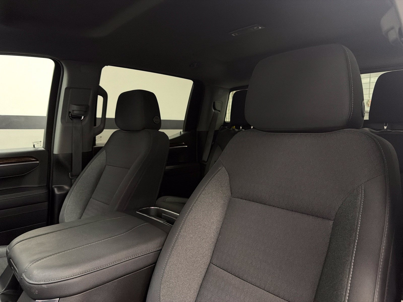 Used 2025 GMC Sierra 1500 Elevation w/ Preferred Package RWD image 24