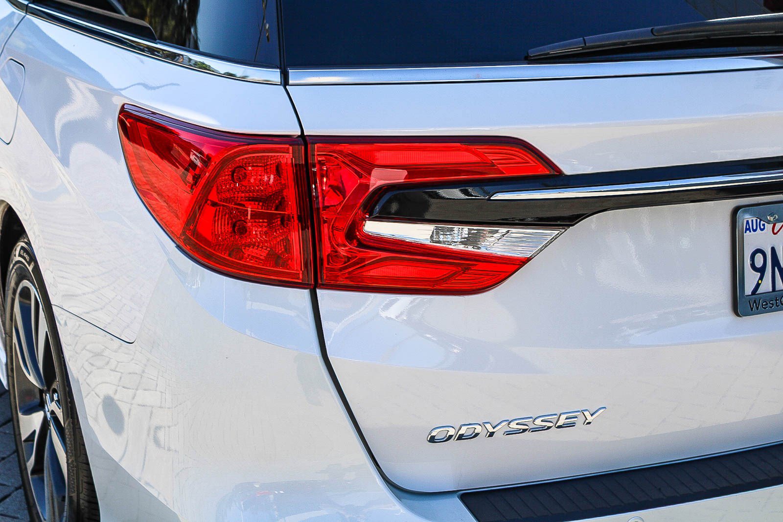 Used 2024 Honda Odyssey Touring image 11