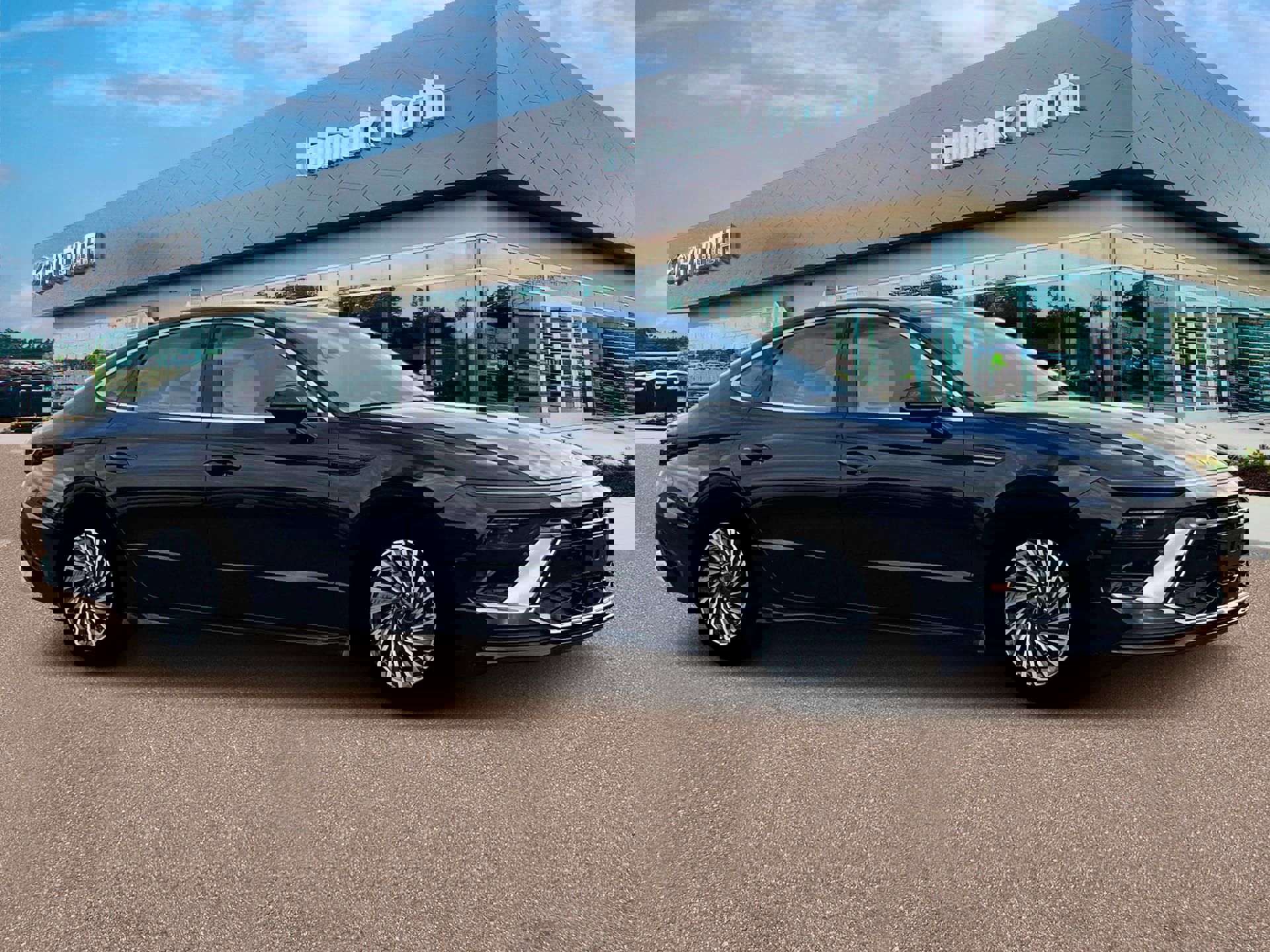 New 2025 Hyundai Sonata Limited image 10