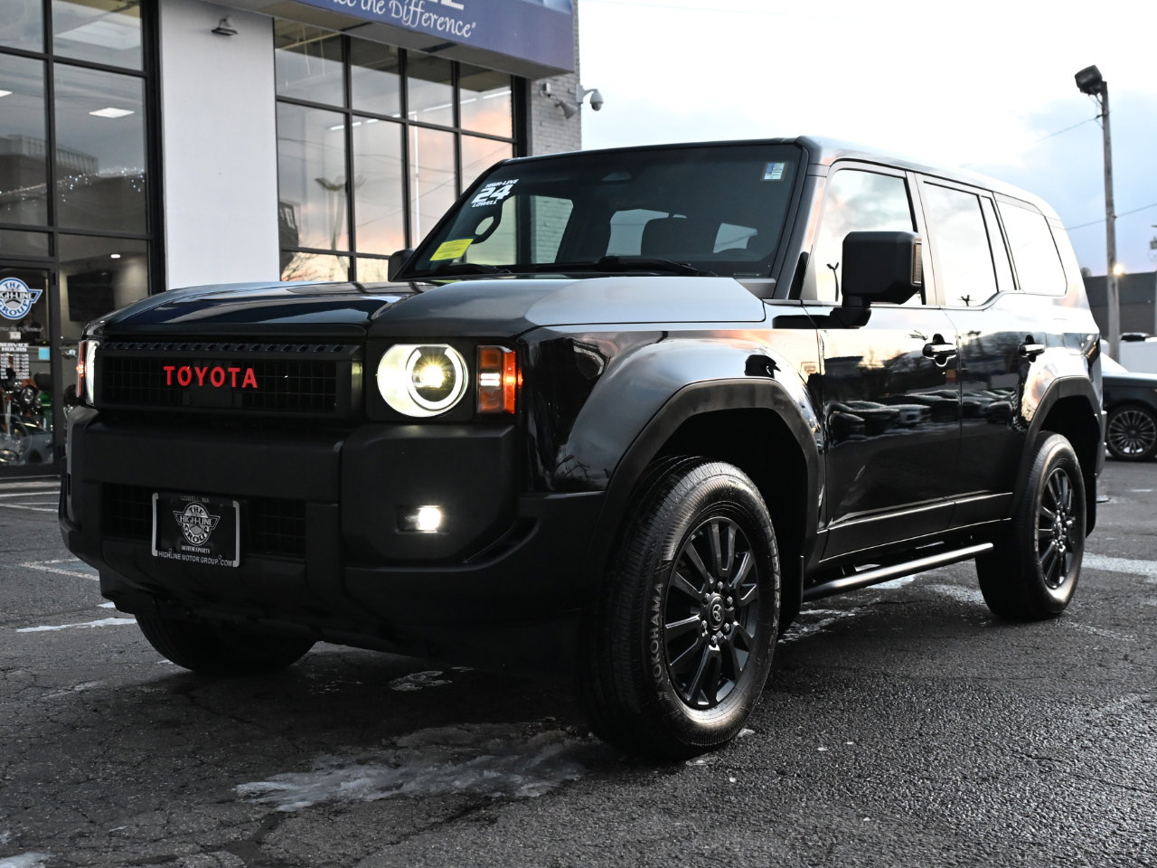 Used 2024 Toyota Land Cruiser 1958 image 3