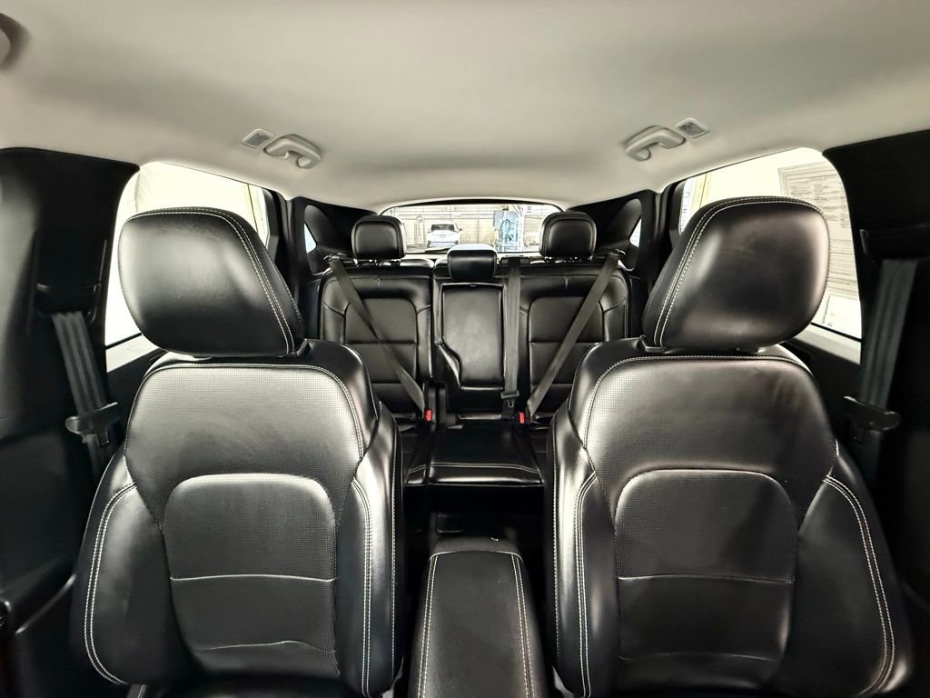 Used 2024 Ford Escape Platinum image 31