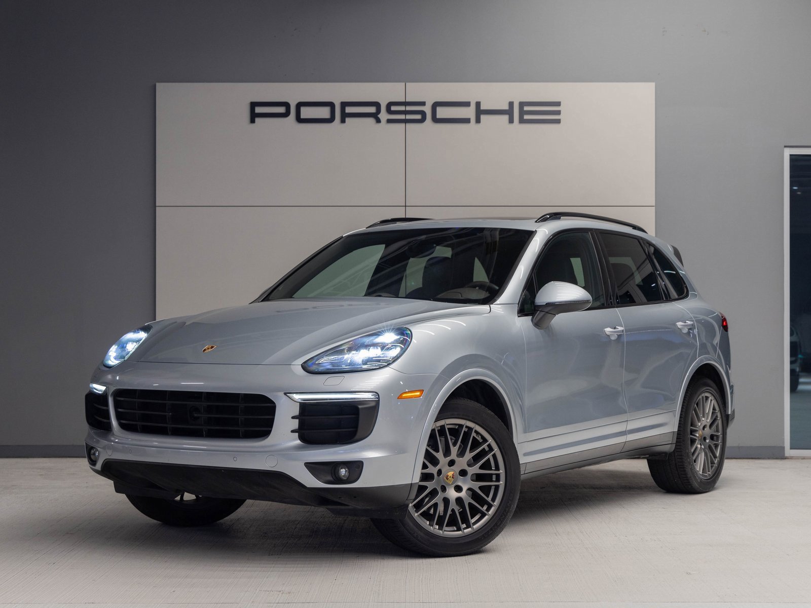 Used 2018 Porsche Cayenne Platinum Edition