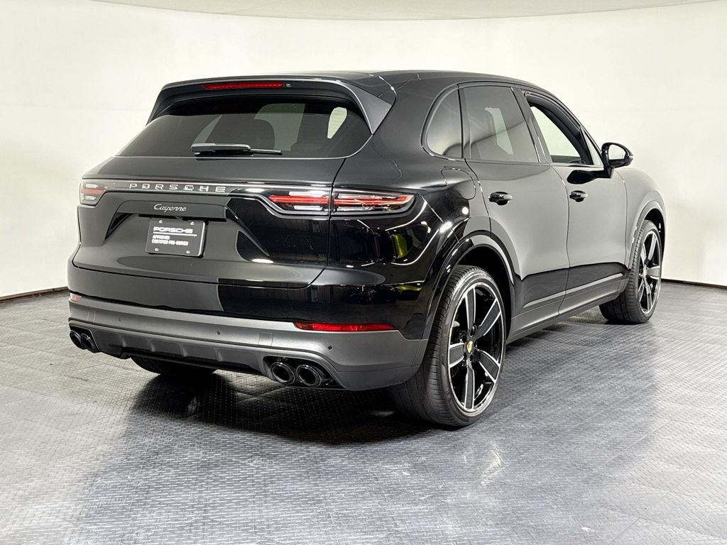 Certified 2023 Porsche Cayenne Platinum Edition AWD/4WD image 7