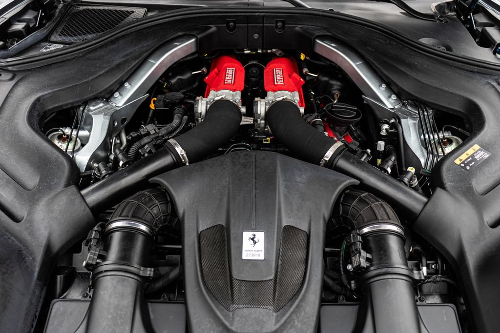 Certified 2022 Ferrari Portofino M RWD image 52