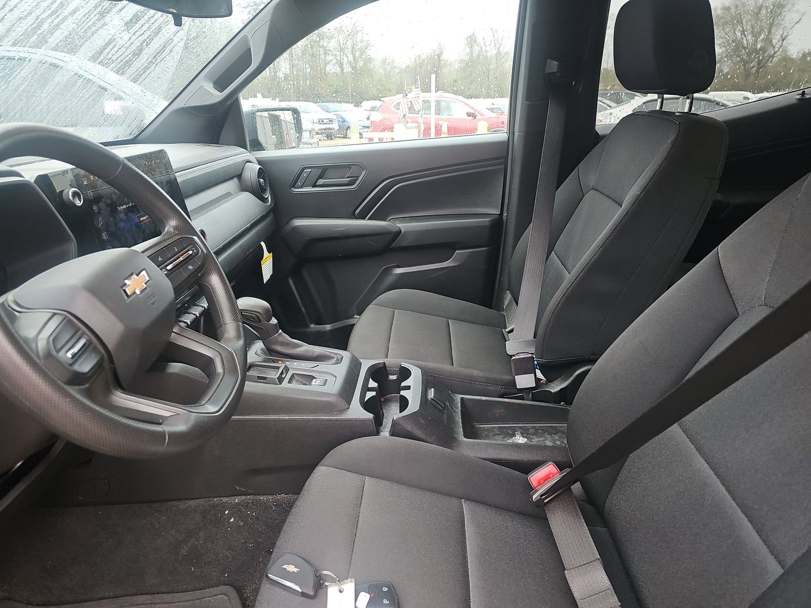 Used 2024 Chevrolet Colorado W/T image 8