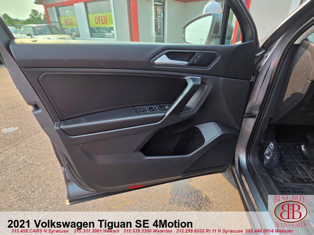 Used 2021 Volkswagen Tiguan SE AWD/4WD image 9