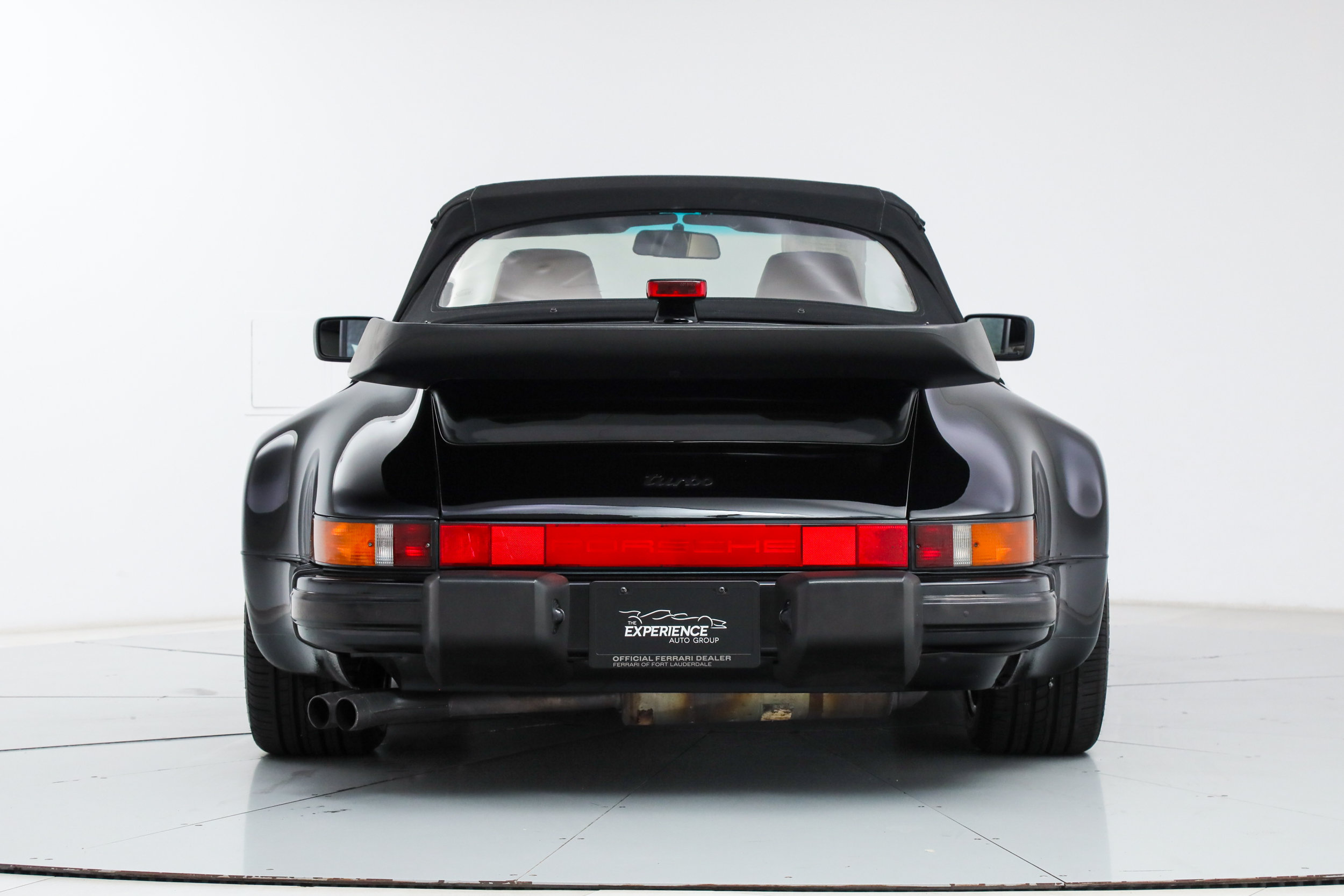 Used 1989 Porsche 911 Turbo Targa RWD image 4
