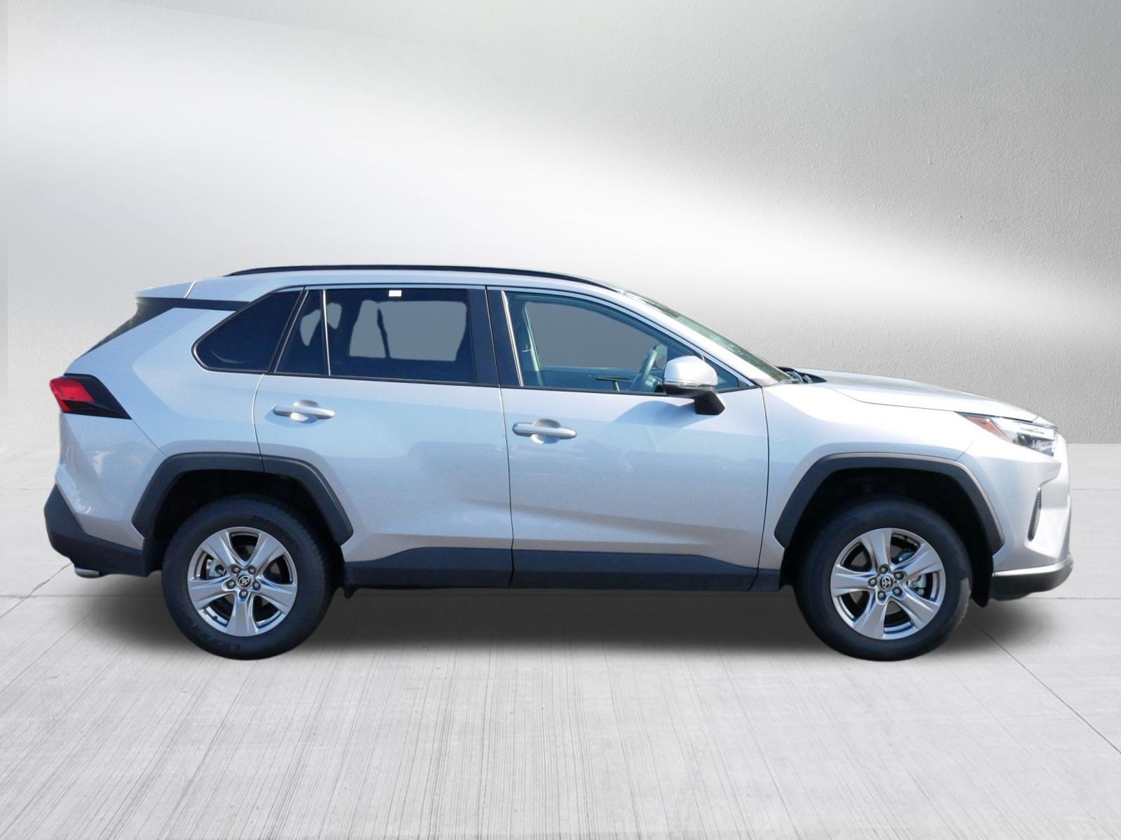 Certified 2025 Toyota RAV4 XLE AWD/4WD image 8