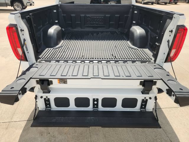 Used 2025 GMC Sierra 1500 SLT RWD image 33