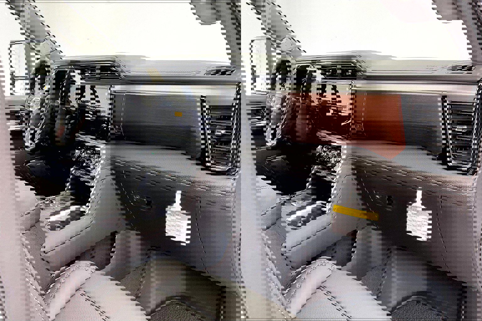 New 2026 GMC Sierra 2500 Denali w/ Denali Reserve Package image 6