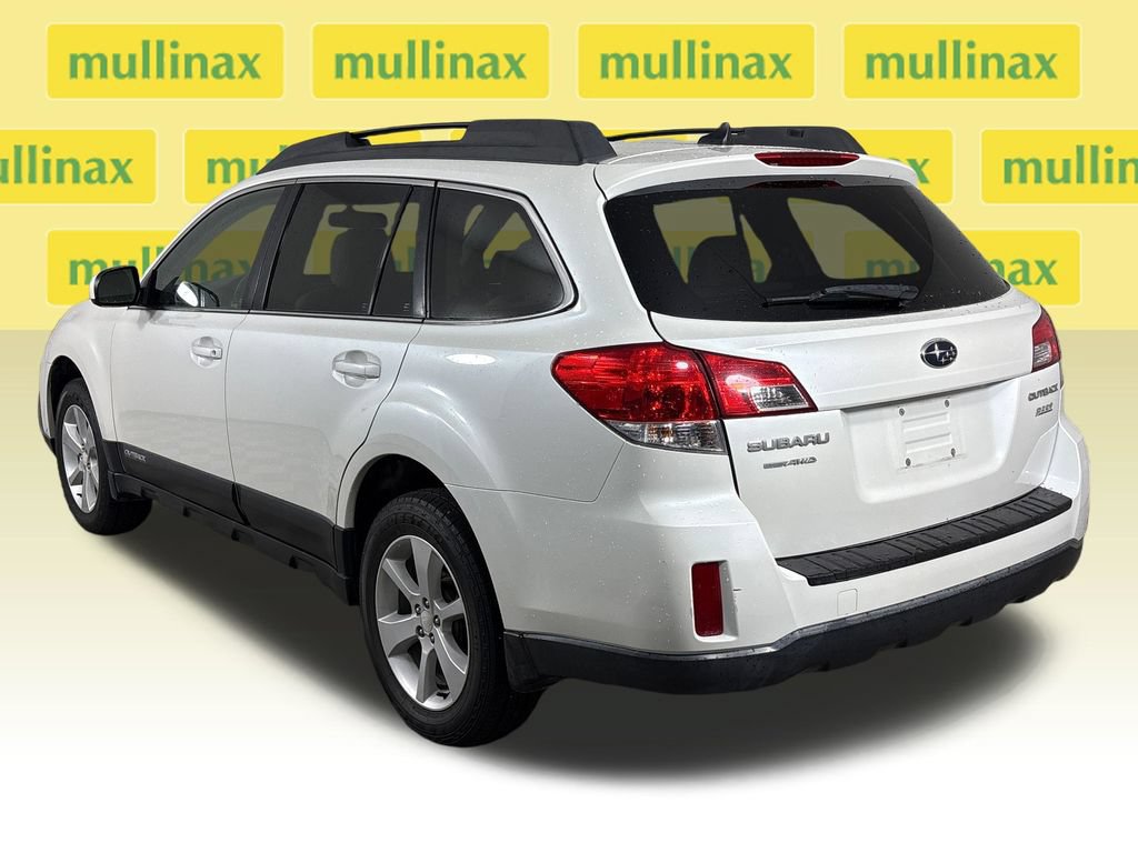 Used 2014 Subaru Outback 2.5i Premium AWD/4WD image 9