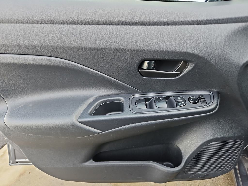 Used 2024 Nissan Versa S w/ S Plus Package image 23