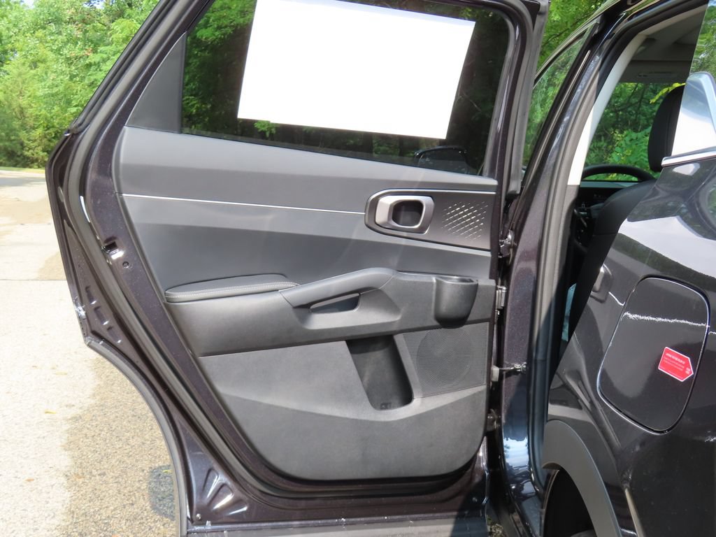 New 2026 Kia Sorento S w/ S Panoramic Sunroof Package FWD image 24