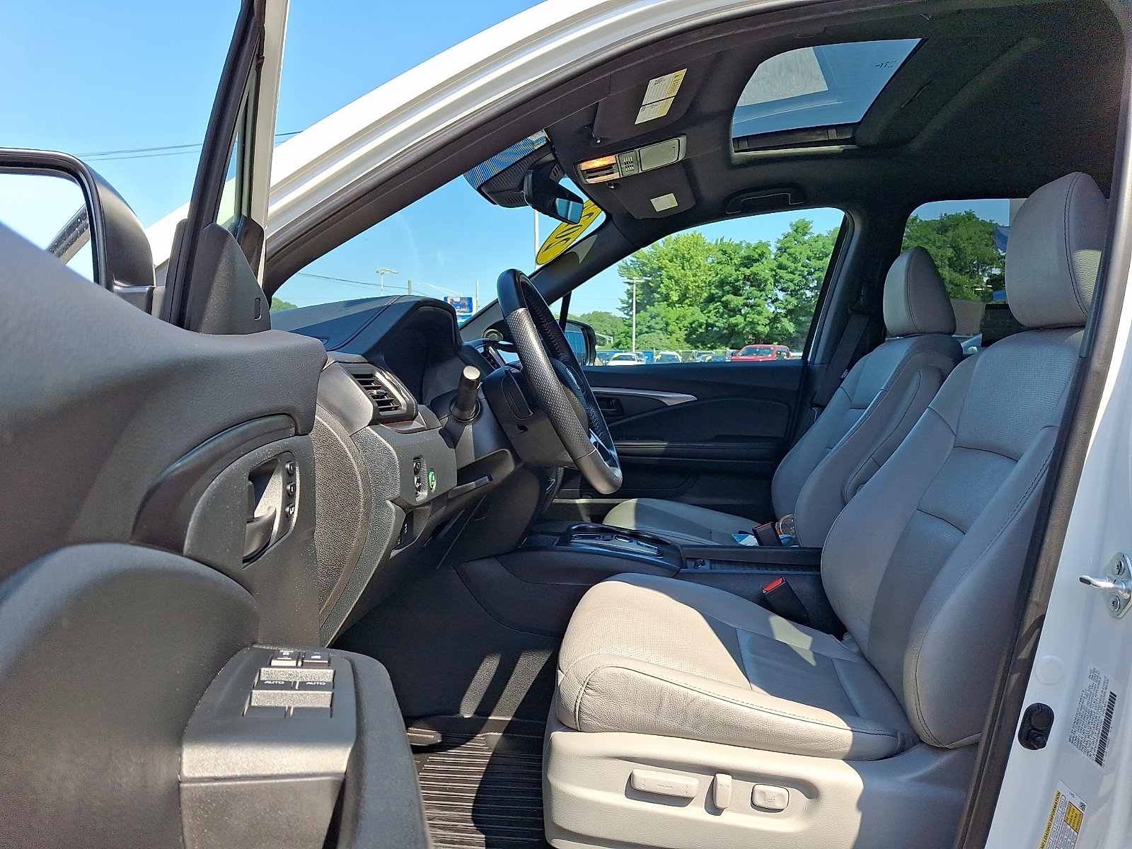 Used 2022 Honda Passport EX-L image 14