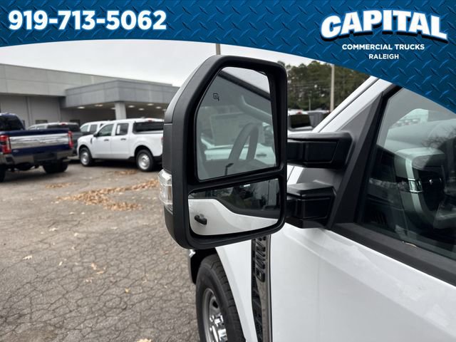 New 2026 Ford F250 XL w/ XL Chrome Package image 12
