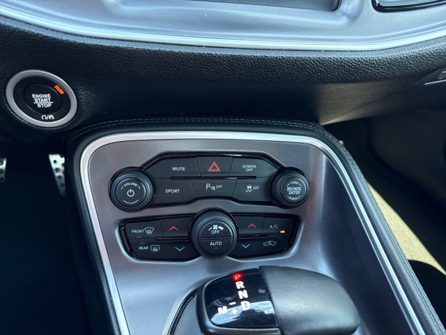 Used 2021 Dodge Challenger R/T w/ Blacktop Package image 17