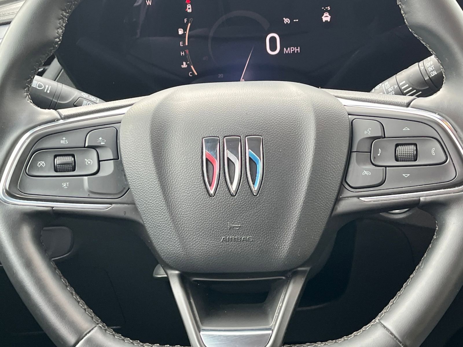 Used 2024 Buick Encore GX Sport Touring image 27