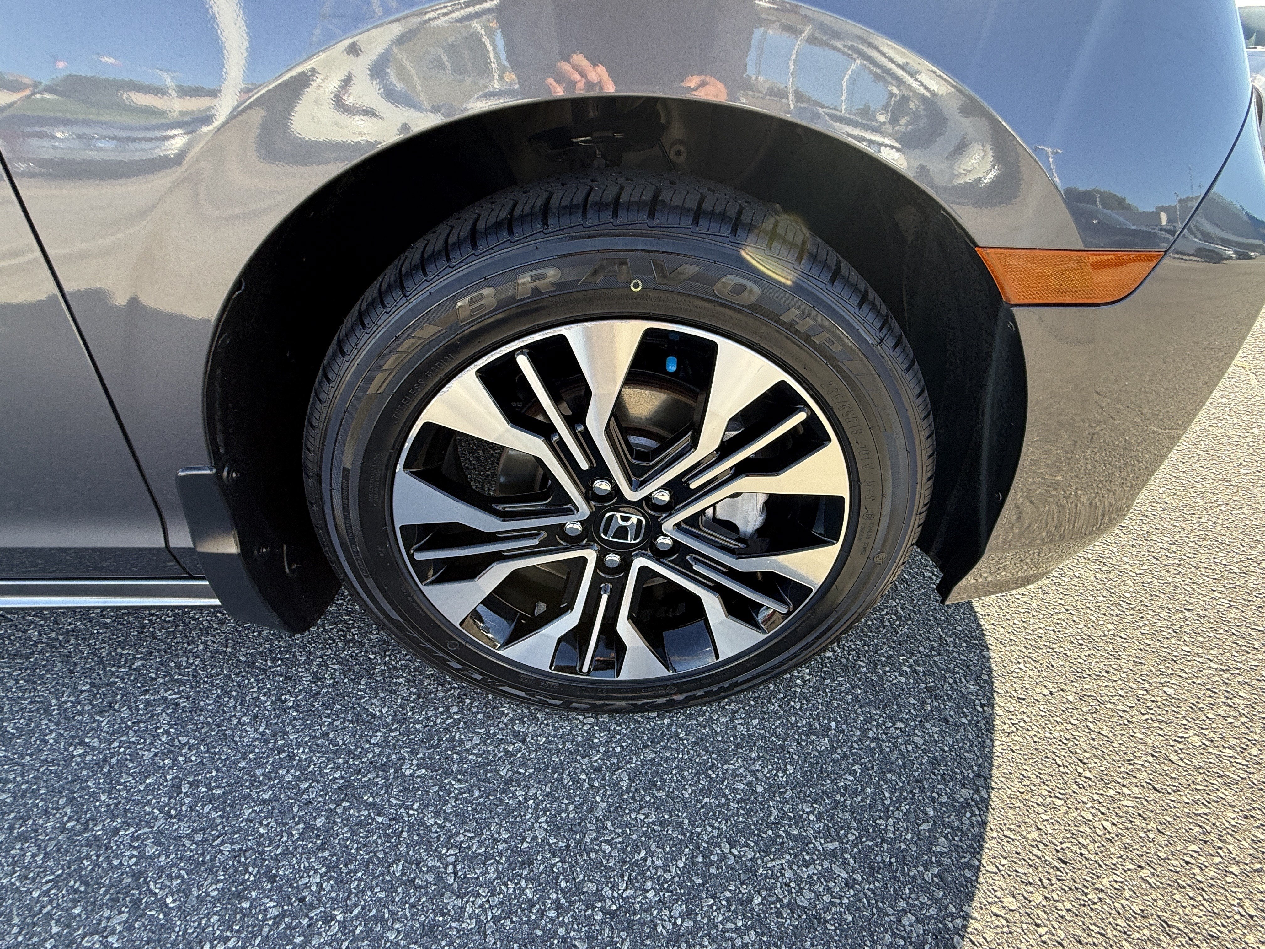 Certified 2025 Honda Odyssey Elite image 13