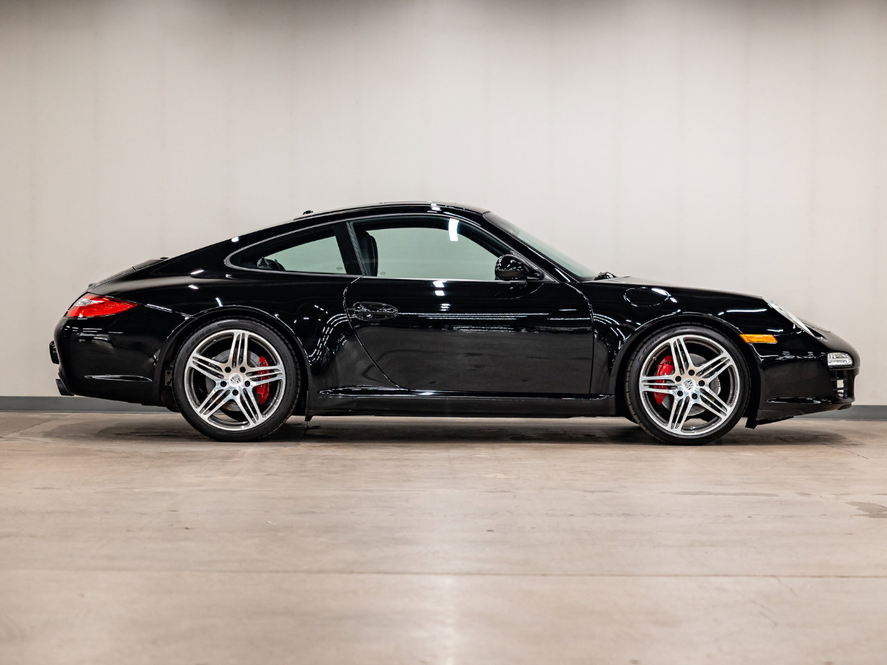 Used 2011 Porsche 911 Carrera S image 14