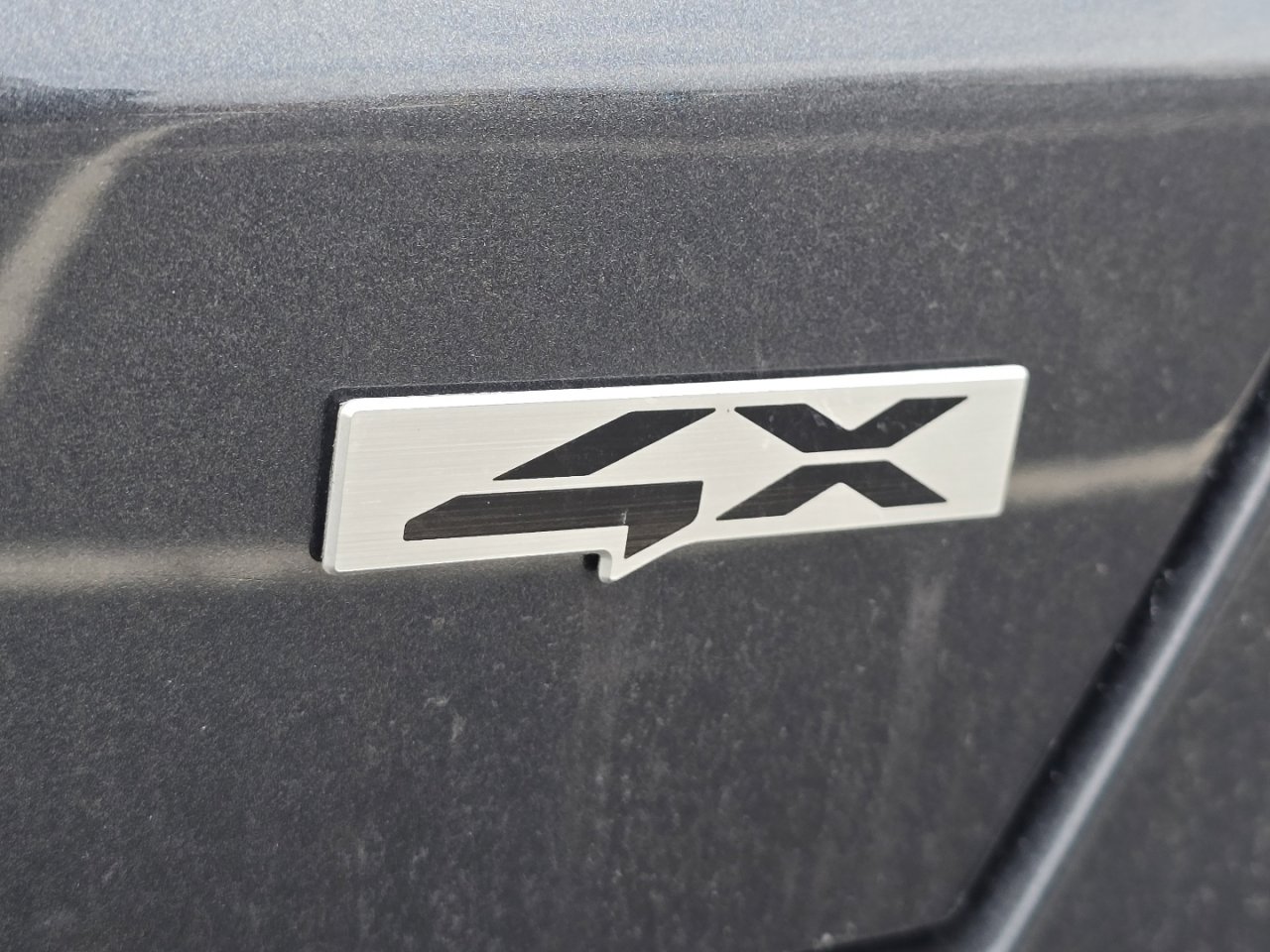 Used 2023 Kia Sorento SX image 12