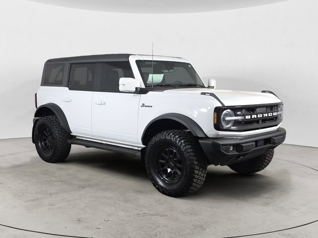 Used 2024 Ford Bronco Outer Banks image 7