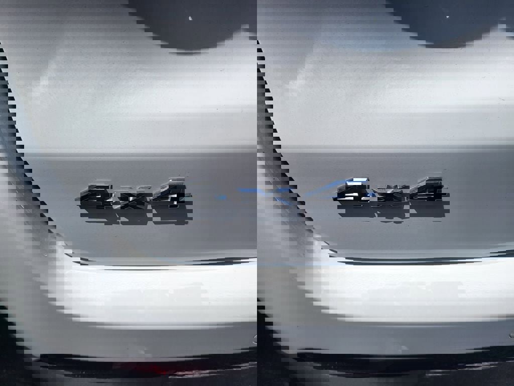 Used 2025 Jeep Compass Limited image 7