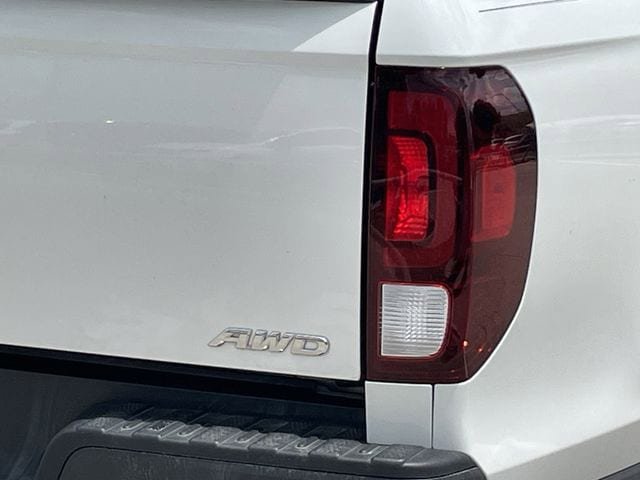Used 2021 Honda Ridgeline RTL-E image 6
