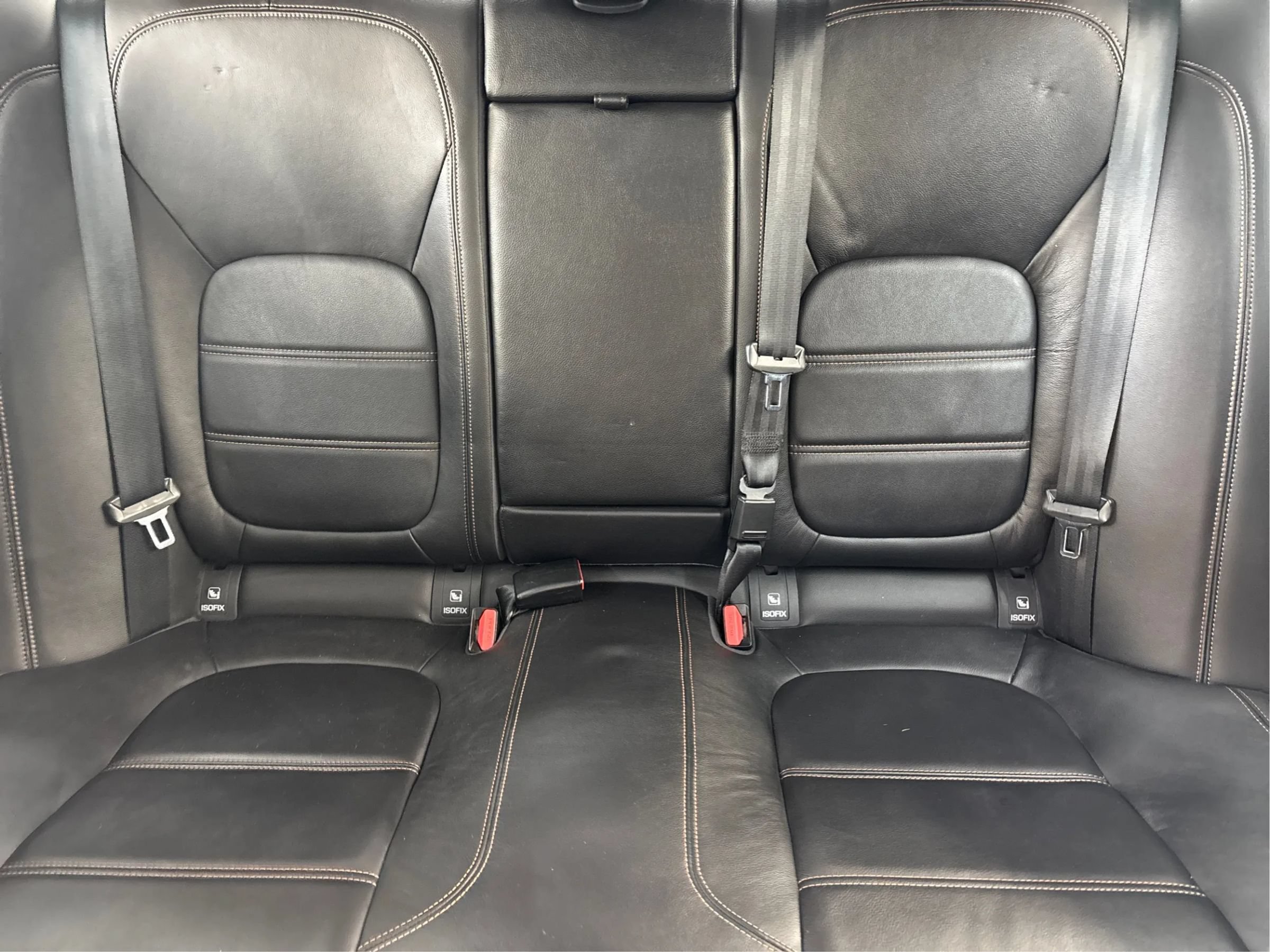 Used 2018 Jaguar XE Prestige AWD/4WD image 46