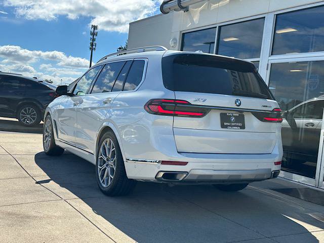 Used 2024 BMW X7 xDrive40i AWD/4WD image 7