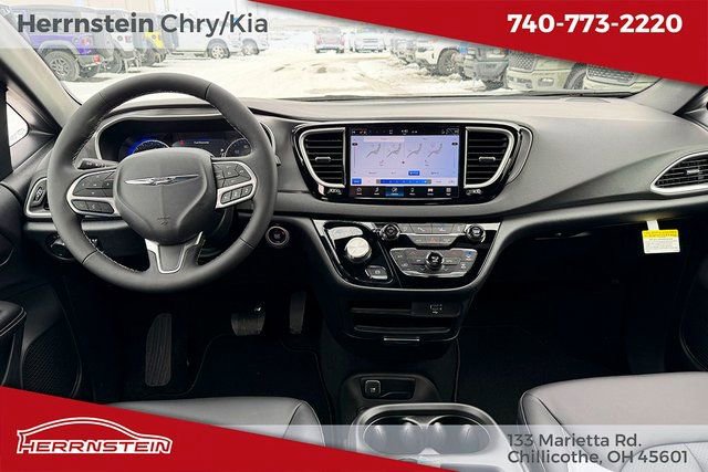 New 2026 Chrysler Voyager LX FWD image 6