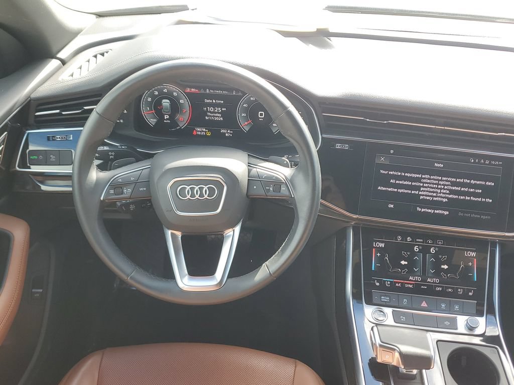 Used 2023 Audi Q8 Premium Plus w/ Premium Plus Package AWD/4WD image 20