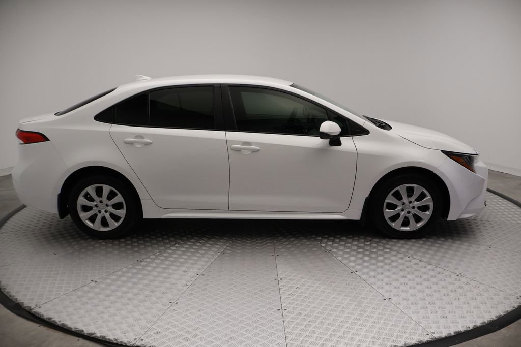 Certified 2024 Toyota Corolla LE FWD image 7