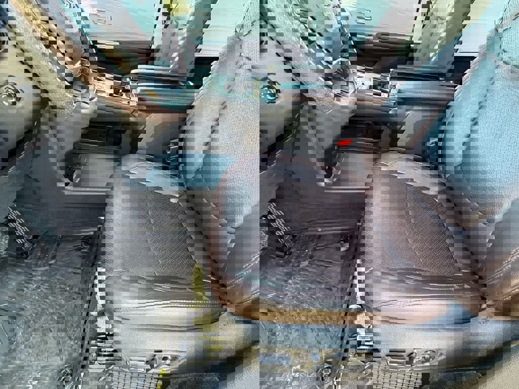 Used 2023 Toyota Sienna Platinum image 12