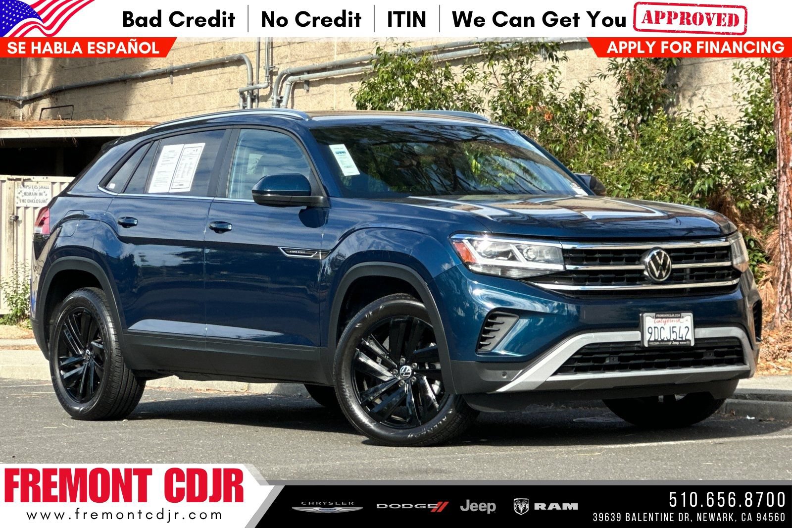Used 2023 Volkswagen Atlas Cross Sport SE FWD image 1
