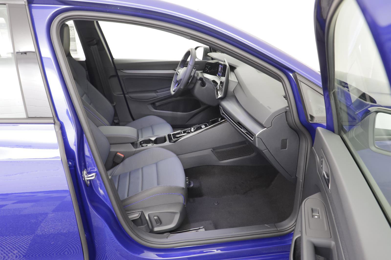 New 2026 Volkswagen Golf image 23