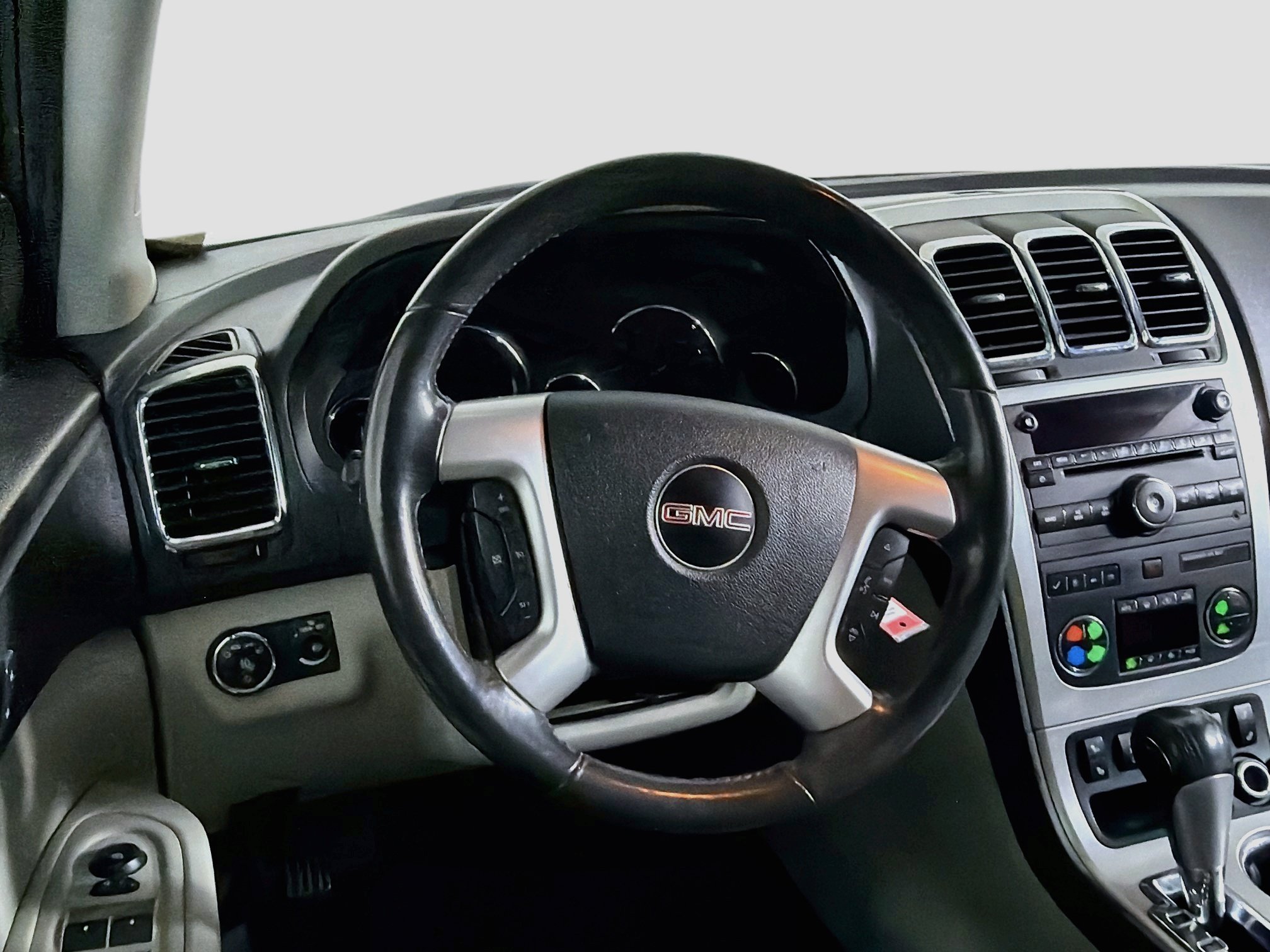 Used 2012 GMC Acadia SLT FWD image 17