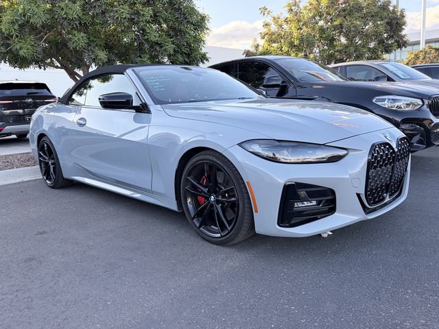 Used 2023 BMW 430i Convertible w/ M Sport Package image 3