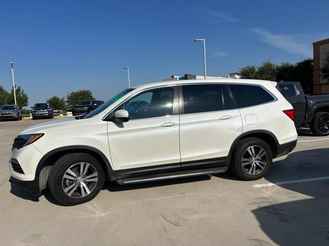 Used 2017 Honda Pilot EX image 6