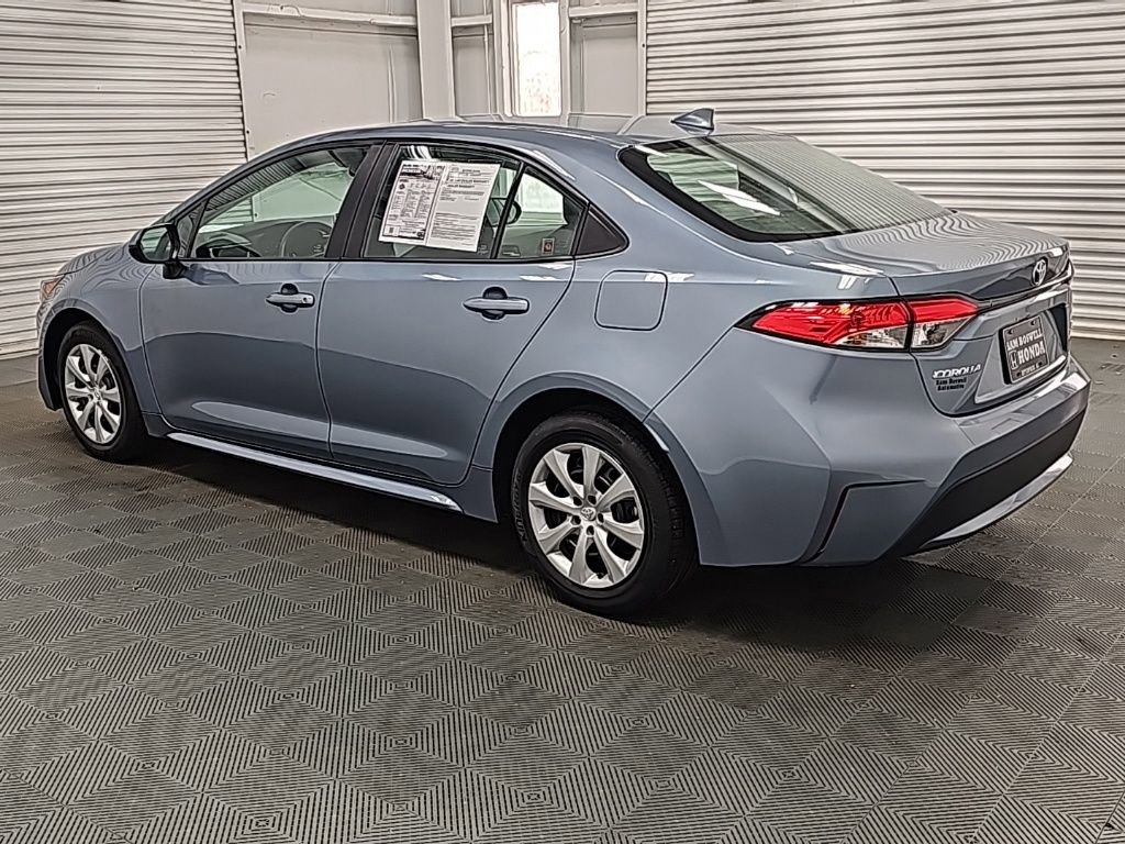 Used 2020 Toyota Corolla LE image 6
