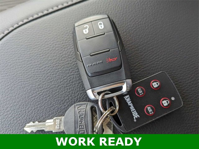 New 2024 RAM 3500 Tradesman w/ Chrome Appearance Group image 30