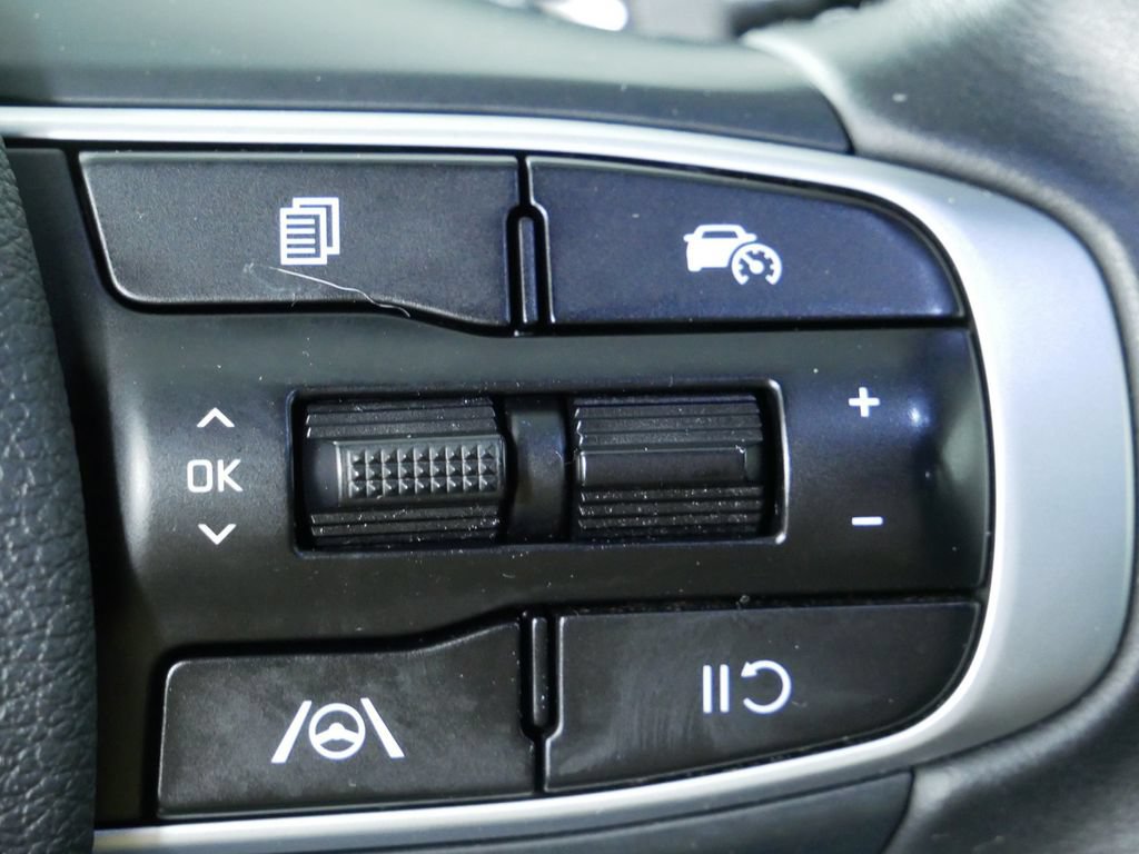 Certified 2025 Kia Sportage X-Line w/ Premium Package AWD/4WD image 29
