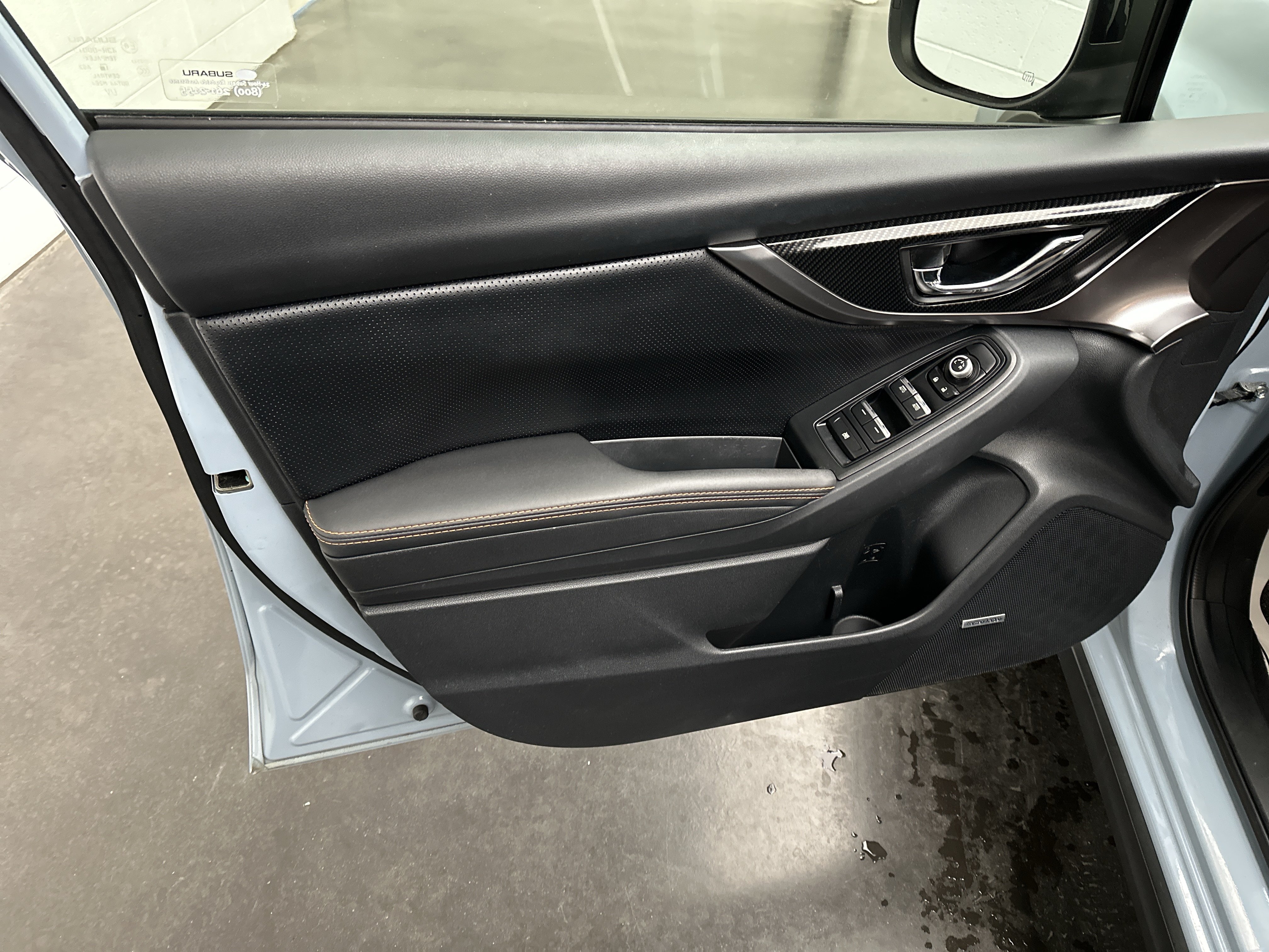 Used 2020 Subaru Crosstrek 2.0i Limited w/ Moonroof Package w/Navigation AWD/4WD image 17