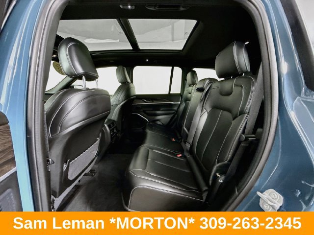 Used 2026 Jeep Grand Cherokee Limited w/ Limited Altitude Package AWD/4WD image 25