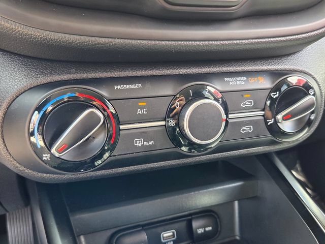 Used 2022 Kia Soul LX w/ Technology Package FWD image 24