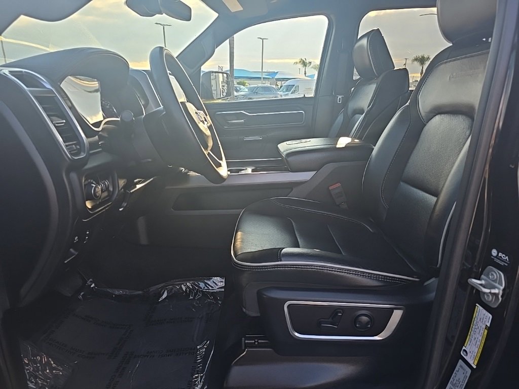 Used 2025 RAM 1500 Laramie image 28