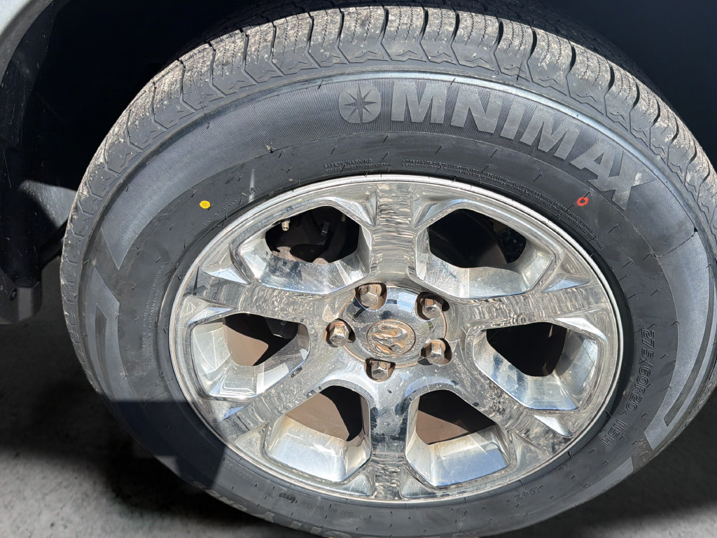 Used 2017 RAM 1500 Laramie RWD image 25